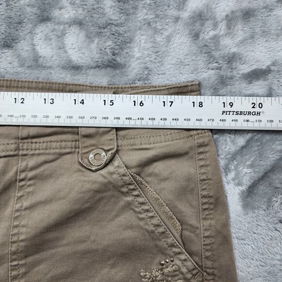 Gloria Vanderbilt Pants Womens 12 Tan Tyra Capri Ruched Hem Embroidered Studded - Picture 12 of 16